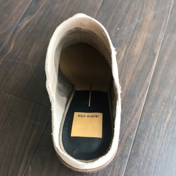 Dolce Vita Healed Booties - Picture 4 of 4